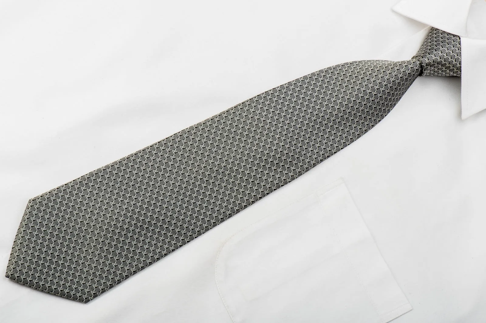 Louis Vuitton Silk Tie Silver Monogram On Black