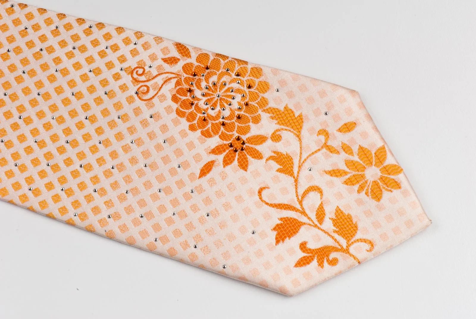 Perry Ellis Men's Woven Rhinestone Silk Neck Tie Peach Orange Floral & Diamonds